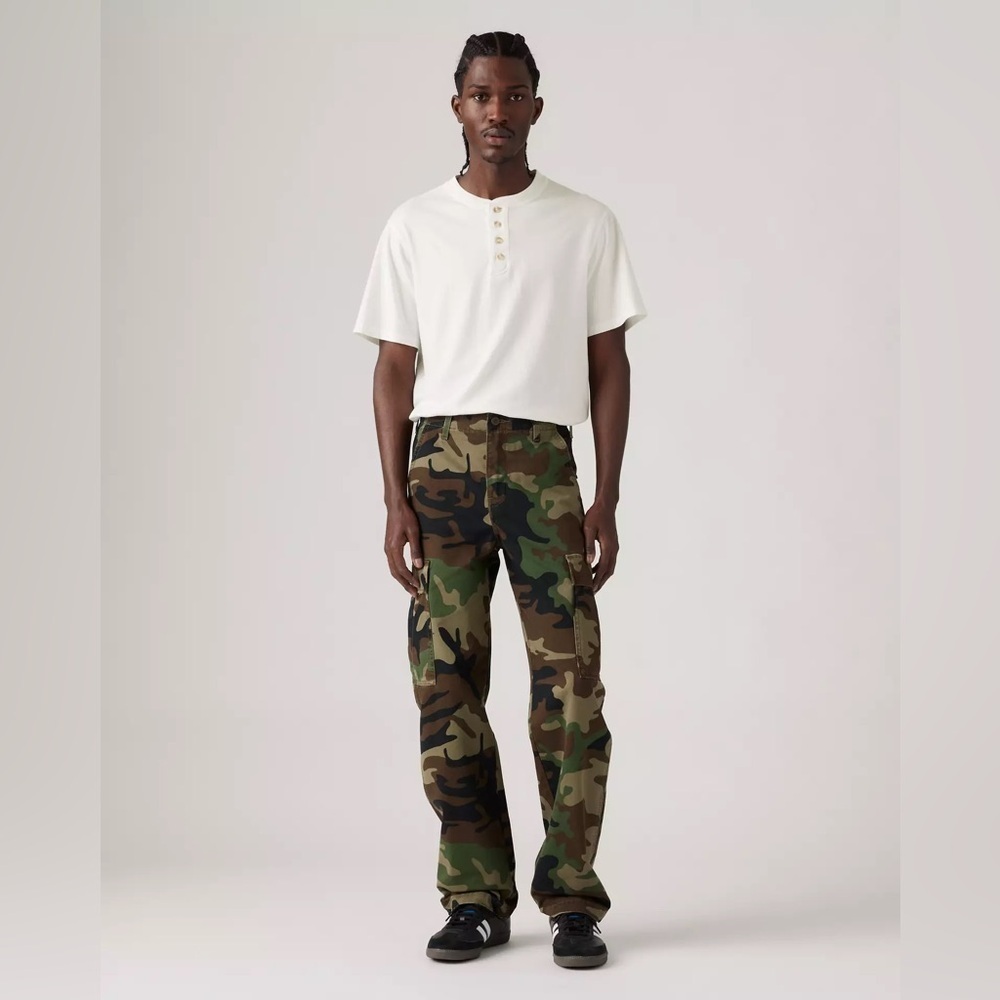 Levi’s Premium Hi Ball Cargo Double Camp Camouflage Pants- Size 32